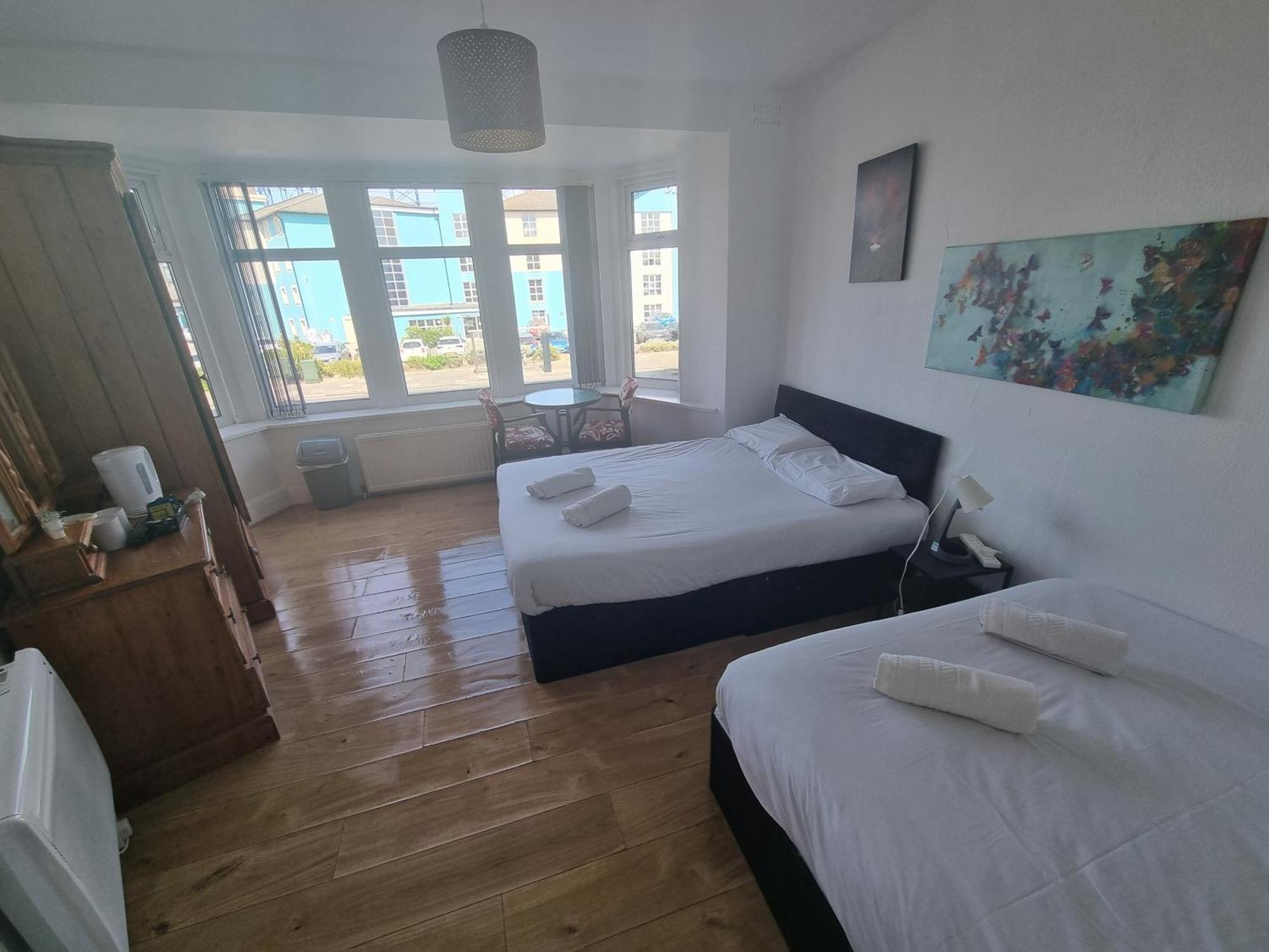 Henson Hotel Pleasure Beach Blackpool Zimmer foto